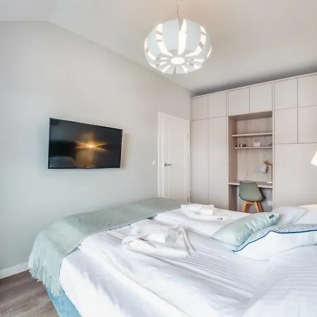 Sun & Snow, Neptun Park Apartment *